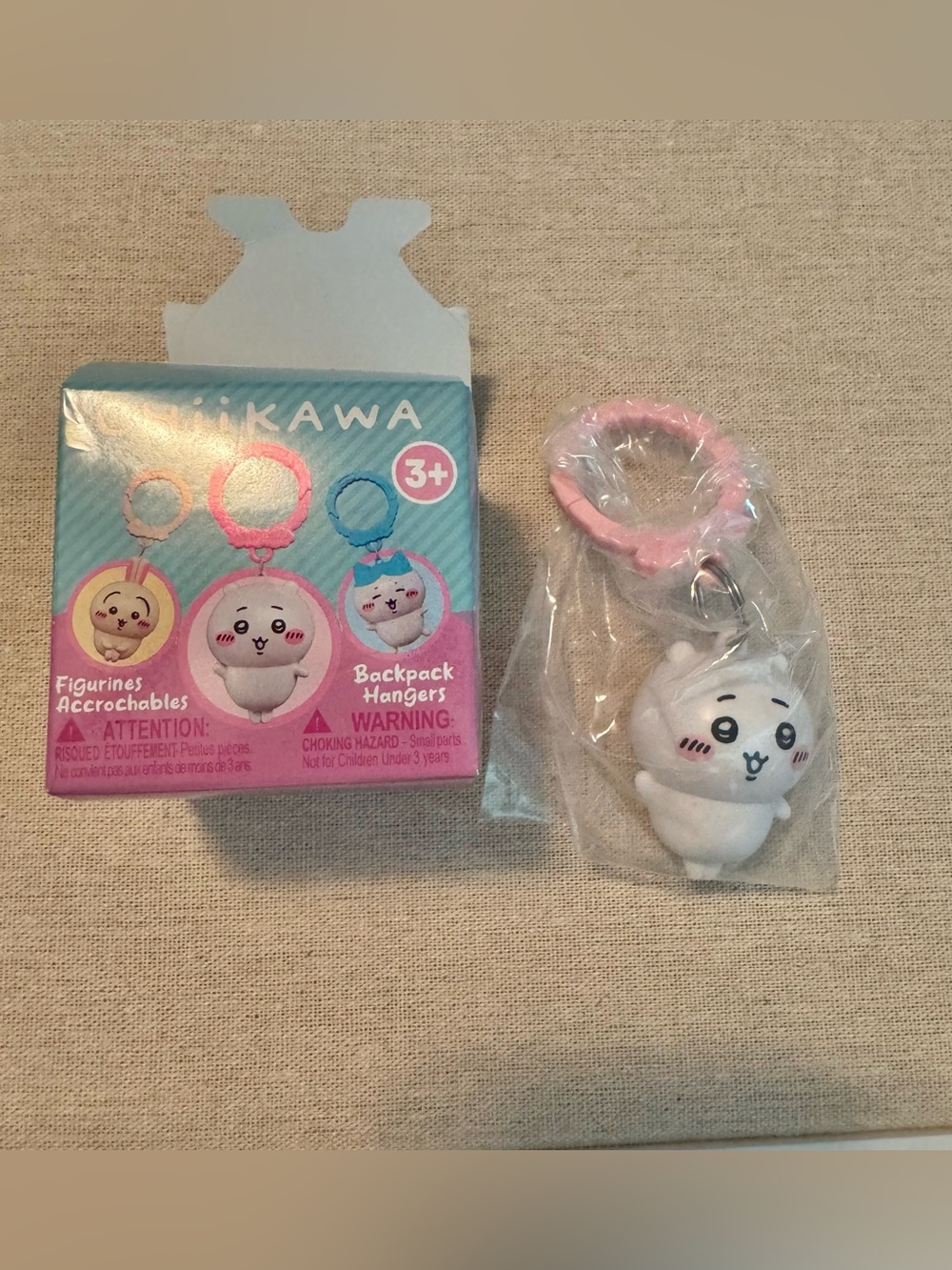Chiikawa backpack hanger figure